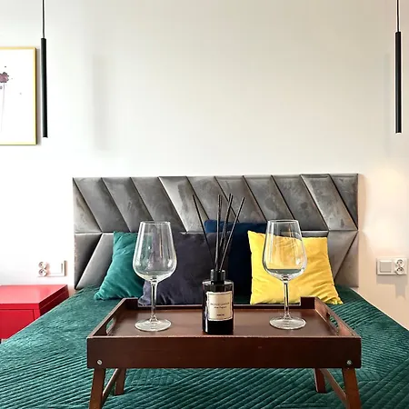 Apartment Mieszczanska 25 - Self Check-in 20h - Parking & Lift