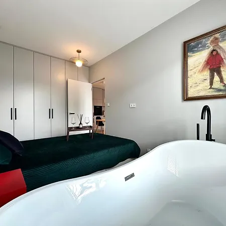 Appartement Mieszczanska 25 - Self Check-in 20h - Parking & Lift